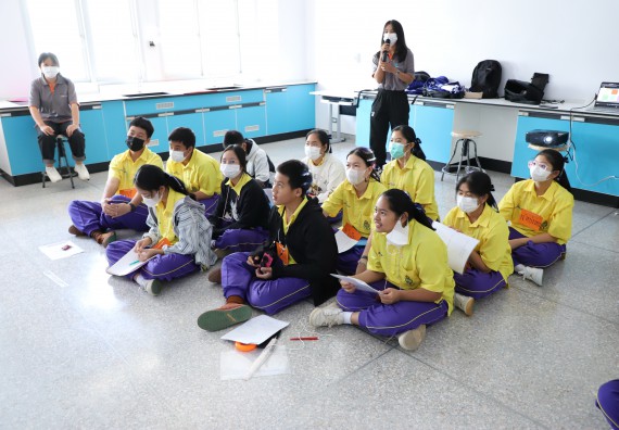 ภาพกิจกรรม  คณะวิทยาศาสตร์และเทคโนโลยี จัดอบรมเชิงปฏิบัติการเพื่อพัฒนาทักษะทางวิทยาศาสตร์และคณิตศาสตร์ โครงการพัฒนาการจัดการเรียนการสอนในห้องเรียนพิเศษวิทยาศาสตร์ คณิตศาสตร์ เข้มข้น (ISM)