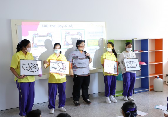 ภาพกิจกรรม  คณะวิทยาศาสตร์และเทคโนโลยี จัดอบรมเชิงปฏิบัติการเพื่อพัฒนาทักษะทางวิทยาศาสตร์และคณิตศาสตร์ โครงการพัฒนาการจัดการเรียนการสอนในห้องเรียนพิเศษวิทยาศาสตร์ คณิตศาสตร์ เข้มข้น (ISM)