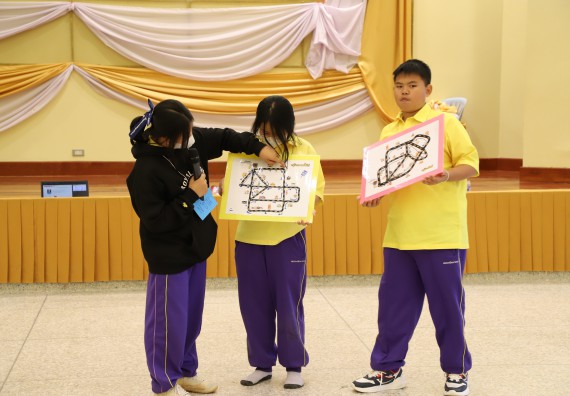 ภาพกิจกรรม  คณะวิทยาศาสตร์และเทคโนโลยี จัดอบรมเชิงปฏิบัติการเพื่อพัฒนาทักษะทางวิทยาศาสตร์และคณิตศาสตร์ โครงการพัฒนาการจัดการเรียนการสอนในห้องเรียนพิเศษวิทยาศาสตร์ คณิตศาสตร์ เข้มข้น (ISM)