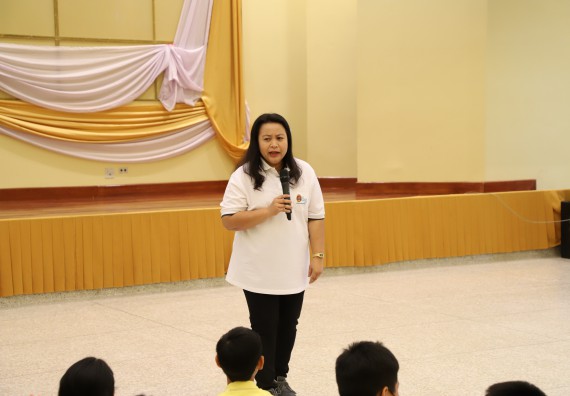 ภาพกิจกรรม  คณะวิทยาศาสตร์และเทคโนโลยี จัดอบรมเชิงปฏิบัติการเพื่อพัฒนาทักษะทางวิทยาศาสตร์และคณิตศาสตร์ โครงการพัฒนาการจัดการเรียนการสอนในห้องเรียนพิเศษวิทยาศาสตร์ คณิตศาสตร์ เข้มข้น (ISM)