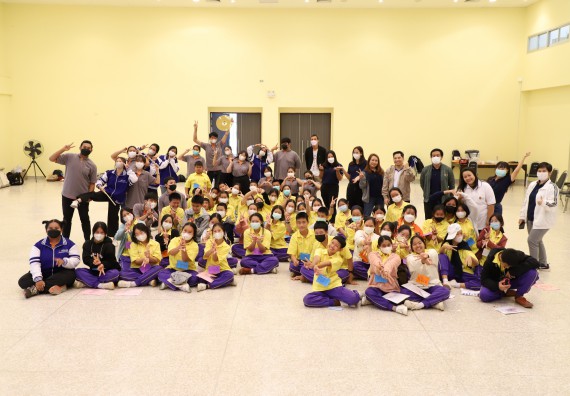 ภาพกิจกรรม  คณะวิทยาศาสตร์และเทคโนโลยี จัดอบรมเชิงปฏิบัติการเพื่อพัฒนาทักษะทางวิทยาศาสตร์และคณิตศาสตร์ โครงการพัฒนาการจัดการเรียนการสอนในห้องเรียนพิเศษวิทยาศาสตร์ คณิตศาสตร์ เข้มข้น (ISM)