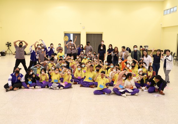 ภาพกิจกรรม  คณะวิทยาศาสตร์และเทคโนโลยี จัดอบรมเชิงปฏิบัติการเพื่อพัฒนาทักษะทางวิทยาศาสตร์และคณิตศาสตร์ โครงการพัฒนาการจัดการเรียนการสอนในห้องเรียนพิเศษวิทยาศาสตร์ คณิตศาสตร์ เข้มข้น (ISM)