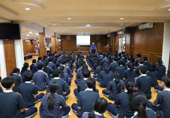 ภาพกิจกรรม   คณะวิทยาศาสตร์และเทคโนโลยี จัดกิจกรรมค่ายวิทยาศาสตร์สัญจร ปีการศึกษา 2565  โรงเรียนวชิรปราการวิทยาคม