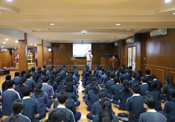 ภาพกิจกรรม   คณะวิทยาศาสตร์และเทคโนโลยี จัดกิจกรรมค่ายวิทยาศาสตร์สัญจร ปีการศึกษา 2565  โรงเรียนวชิรปราการวิทยาคม