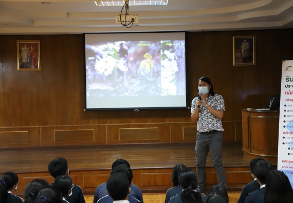 ภาพกิจกรรม   คณะวิทยาศาสตร์และเทคโนโลยี จัดกิจกรรมค่ายวิทยาศาสตร์สัญจร ปีการศึกษา 2565  โรงเรียนวชิรปราการวิทยาคม
