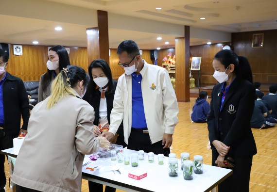 ภาพกิจกรรม   คณะวิทยาศาสตร์และเทคโนโลยี จัดกิจกรรมค่ายวิทยาศาสตร์สัญจร ปีการศึกษา 2565  โรงเรียนวชิรปราการวิทยาคม