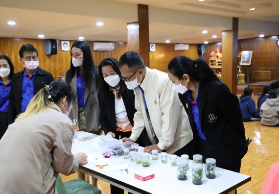 ภาพกิจกรรม   คณะวิทยาศาสตร์และเทคโนโลยี จัดกิจกรรมค่ายวิทยาศาสตร์สัญจร ปีการศึกษา 2565  โรงเรียนวชิรปราการวิทยาคม