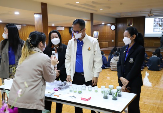 ภาพกิจกรรม   คณะวิทยาศาสตร์และเทคโนโลยี จัดกิจกรรมค่ายวิทยาศาสตร์สัญจร ปีการศึกษา 2565  โรงเรียนวชิรปราการวิทยาคม