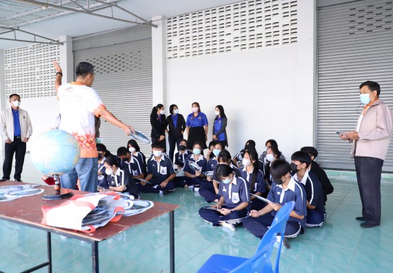 ภาพกิจกรรม   คณะวิทยาศาสตร์และเทคโนโลยี จัดกิจกรรมค่ายวิทยาศาสตร์สัญจร ปีการศึกษา 2565  โรงเรียนวชิรปราการวิทยาคม