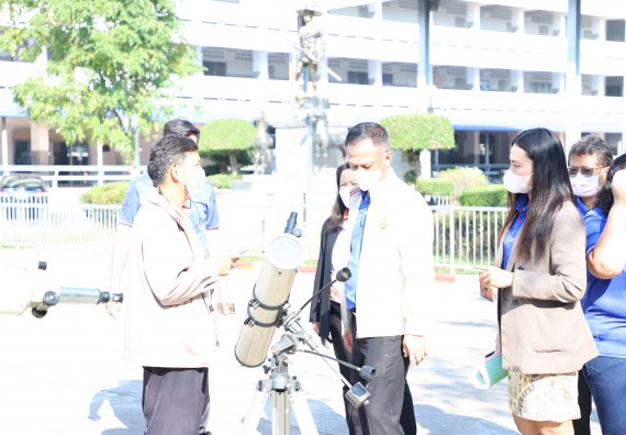 ภาพกิจกรรม   คณะวิทยาศาสตร์และเทคโนโลยี จัดกิจกรรมค่ายวิทยาศาสตร์สัญจร ปีการศึกษา 2565  โรงเรียนวชิรปราการวิทยาคม