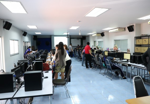 ภาพกิจกรรม   คณะวิทยาศาสตร์และเทคโนโลยี จัดกิจกรรมค่ายวิทยาศาสตร์สัญจร ปีการศึกษา 2565  โรงเรียนวชิรปราการวิทยาคม