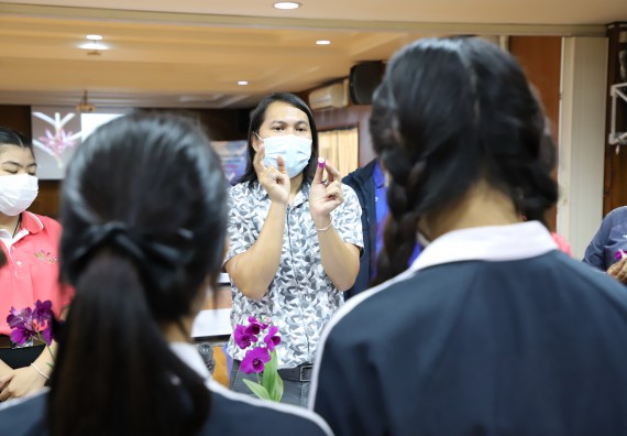 ภาพกิจกรรม   คณะวิทยาศาสตร์และเทคโนโลยี จัดกิจกรรมค่ายวิทยาศาสตร์สัญจร ปีการศึกษา 2565  โรงเรียนวชิรปราการวิทยาคม