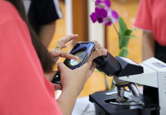 ภาพกิจกรรม   คณะวิทยาศาสตร์และเทคโนโลยี จัดกิจกรรมค่ายวิทยาศาสตร์สัญจร ปีการศึกษา 2565  โรงเรียนวชิรปราการวิทยาคม