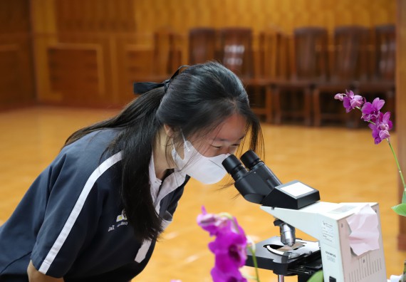 ภาพกิจกรรม   คณะวิทยาศาสตร์และเทคโนโลยี จัดกิจกรรมค่ายวิทยาศาสตร์สัญจร ปีการศึกษา 2565  โรงเรียนวชิรปราการวิทยาคม