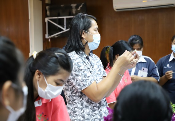 ภาพกิจกรรม   คณะวิทยาศาสตร์และเทคโนโลยี จัดกิจกรรมค่ายวิทยาศาสตร์สัญจร ปีการศึกษา 2565  โรงเรียนวชิรปราการวิทยาคม