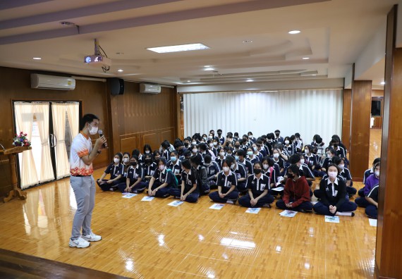 ภาพกิจกรรม   คณะวิทยาศาสตร์และเทคโนโลยี จัดกิจกรรมค่ายวิทยาศาสตร์สัญจร ปีการศึกษา 2565  โรงเรียนวชิรปราการวิทยาคม