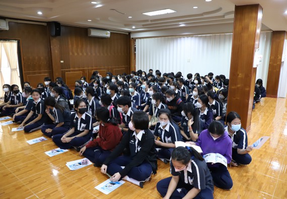 ภาพกิจกรรม   คณะวิทยาศาสตร์และเทคโนโลยี จัดกิจกรรมค่ายวิทยาศาสตร์สัญจร ปีการศึกษา 2565  โรงเรียนวชิรปราการวิทยาคม