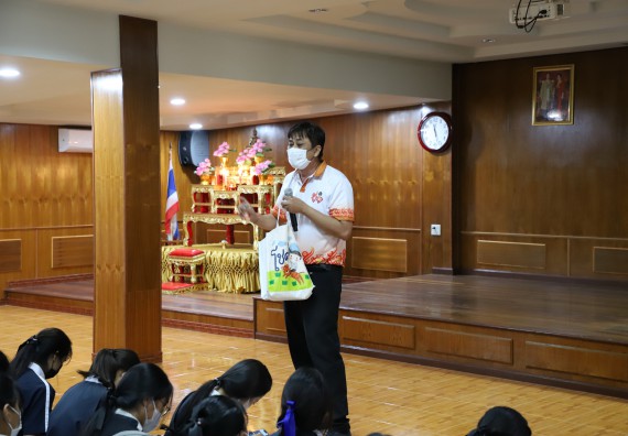 ภาพกิจกรรม   คณะวิทยาศาสตร์และเทคโนโลยี จัดกิจกรรมค่ายวิทยาศาสตร์สัญจร ปีการศึกษา 2565  โรงเรียนวชิรปราการวิทยาคม