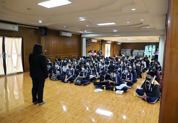 ภาพกิจกรรม   คณะวิทยาศาสตร์และเทคโนโลยี จัดกิจกรรมค่ายวิทยาศาสตร์สัญจร ปีการศึกษา 2565  โรงเรียนวชิรปราการวิทยาคม