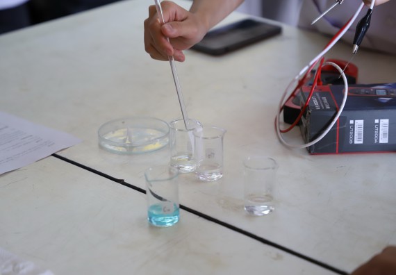 ภาพกิจกรรม  คณะวิทยาศาสตร์และเทคโนโลยี จัดกิจกรรมค่ายวิทยาศาสตร์สัญจร ปีการศึกษา 2565  โรงเรียนสลกบาตรวิทยา