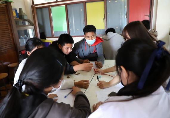 ภาพกิจกรรม  คณะวิทยาศาสตร์และเทคโนโลยี จัดกิจกรรมค่ายวิทยาศาสตร์สัญจร ปีการศึกษา 2565  โรงเรียนสลกบาตรวิทยา
