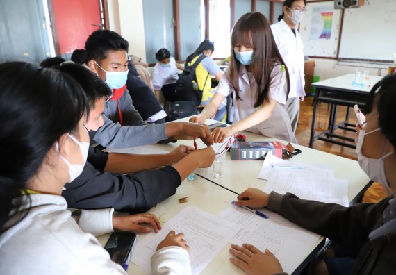 ภาพกิจกรรม  คณะวิทยาศาสตร์และเทคโนโลยี จัดกิจกรรมค่ายวิทยาศาสตร์สัญจร ปีการศึกษา 2565  โรงเรียนสลกบาตรวิทยา