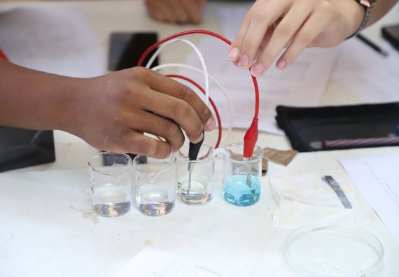 ภาพกิจกรรม  คณะวิทยาศาสตร์และเทคโนโลยี จัดกิจกรรมค่ายวิทยาศาสตร์สัญจร ปีการศึกษา 2565  โรงเรียนสลกบาตรวิทยา