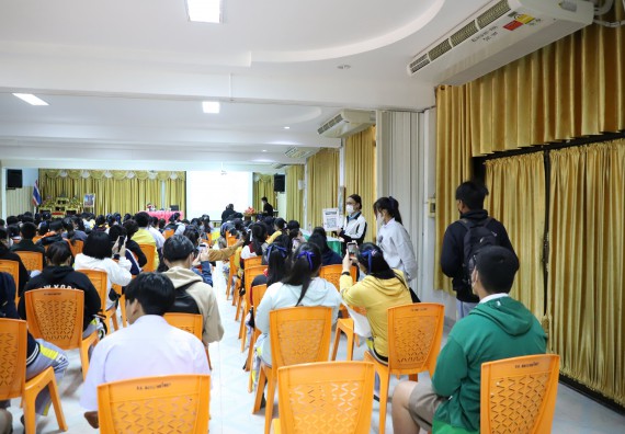 ภาพกิจกรรม  คณะวิทยาศาสตร์และเทคโนโลยี จัดกิจกรรมค่ายวิทยาศาสตร์สัญจร ปีการศึกษา 2565  โรงเรียนสลกบาตรวิทยา