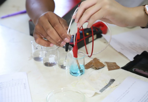 ภาพกิจกรรม  คณะวิทยาศาสตร์และเทคโนโลยี จัดกิจกรรมค่ายวิทยาศาสตร์สัญจร ปีการศึกษา 2565  โรงเรียนสลกบาตรวิทยา