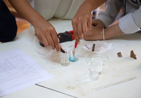 ภาพกิจกรรม  คณะวิทยาศาสตร์และเทคโนโลยี จัดกิจกรรมค่ายวิทยาศาสตร์สัญจร ปีการศึกษา 2565  โรงเรียนสลกบาตรวิทยา