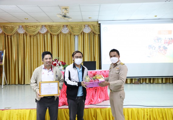 ภาพกิจกรรม  คณะวิทยาศาสตร์และเทคโนโลยี จัดกิจกรรมค่ายวิทยาศาสตร์สัญจร ปีการศึกษา 2565  โรงเรียนสลกบาตรวิทยา