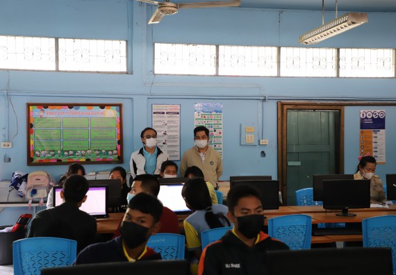 ภาพกิจกรรม  คณะวิทยาศาสตร์และเทคโนโลยี จัดกิจกรรมค่ายวิทยาศาสตร์สัญจร ปีการศึกษา 2565  โรงเรียนสลกบาตรวิทยา