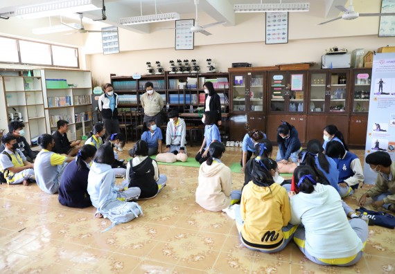 ภาพกิจกรรม  คณะวิทยาศาสตร์และเทคโนโลยี จัดกิจกรรมค่ายวิทยาศาสตร์สัญจร ปีการศึกษา 2565  โรงเรียนสลกบาตรวิทยา