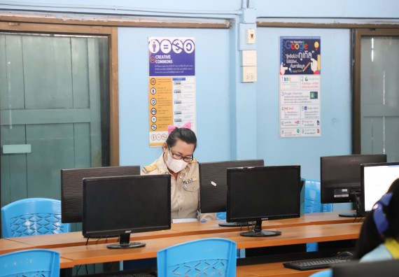 ภาพกิจกรรม  คณะวิทยาศาสตร์และเทคโนโลยี จัดกิจกรรมค่ายวิทยาศาสตร์สัญจร ปีการศึกษา 2565  โรงเรียนสลกบาตรวิทยา