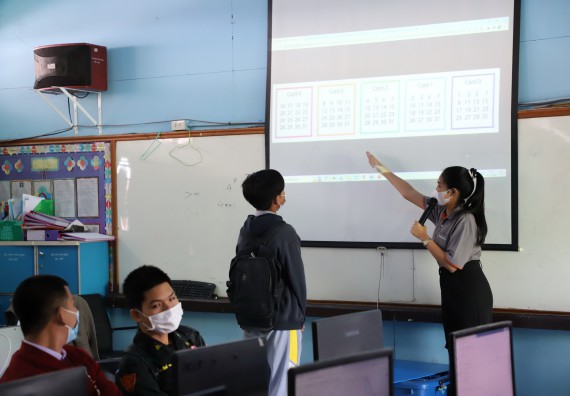 ภาพกิจกรรม  คณะวิทยาศาสตร์และเทคโนโลยี จัดกิจกรรมค่ายวิทยาศาสตร์สัญจร ปีการศึกษา 2565  โรงเรียนสลกบาตรวิทยา