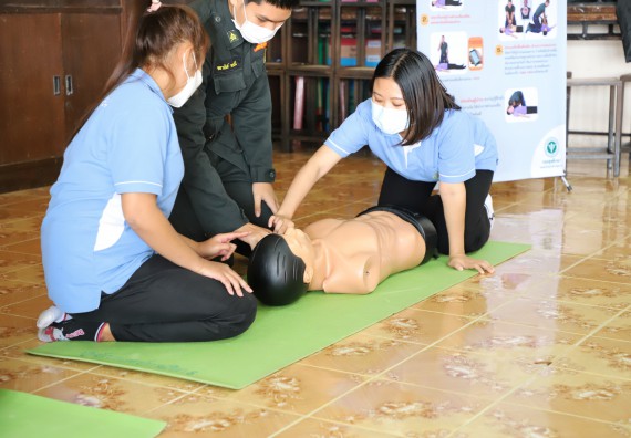 ภาพกิจกรรม  คณะวิทยาศาสตร์และเทคโนโลยี จัดกิจกรรมค่ายวิทยาศาสตร์สัญจร ปีการศึกษา 2565  โรงเรียนสลกบาตรวิทยา