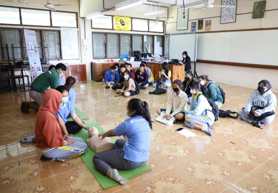 ภาพกิจกรรม  คณะวิทยาศาสตร์และเทคโนโลยี จัดกิจกรรมค่ายวิทยาศาสตร์สัญจร ปีการศึกษา 2565  โรงเรียนสลกบาตรวิทยา