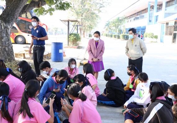 ภาพกิจกรรม   คณะวิทยาศาสตร์และเทคโนโลยี จัดกิจกรรมค่ายวิทยาศาสตร์สัญจร ปีการศึกษา 2565  โรงเรียนระหานวิทยา