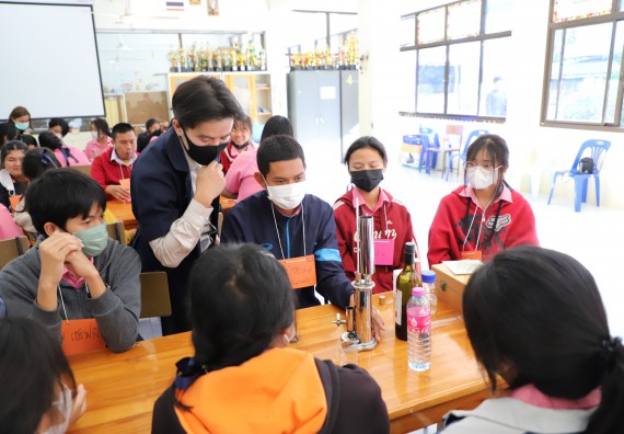 ภาพกิจกรรม   คณะวิทยาศาสตร์และเทคโนโลยี จัดกิจกรรมค่ายวิทยาศาสตร์สัญจร ปีการศึกษา 2565  โรงเรียนระหานวิทยา