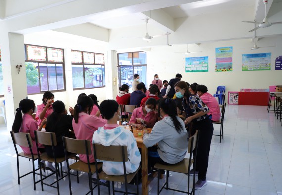 ภาพกิจกรรม   คณะวิทยาศาสตร์และเทคโนโลยี จัดกิจกรรมค่ายวิทยาศาสตร์สัญจร ปีการศึกษา 2565  โรงเรียนระหานวิทยา