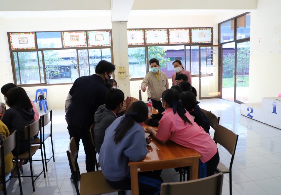 ภาพกิจกรรม   คณะวิทยาศาสตร์และเทคโนโลยี จัดกิจกรรมค่ายวิทยาศาสตร์สัญจร ปีการศึกษา 2565  โรงเรียนระหานวิทยา