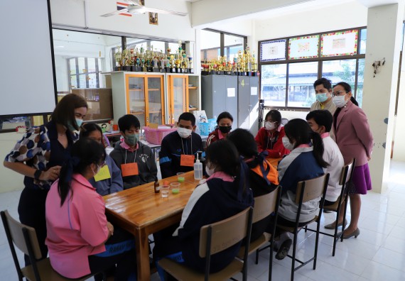 ภาพกิจกรรม   คณะวิทยาศาสตร์และเทคโนโลยี จัดกิจกรรมค่ายวิทยาศาสตร์สัญจร ปีการศึกษา 2565  โรงเรียนระหานวิทยา