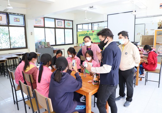 ภาพกิจกรรม   คณะวิทยาศาสตร์และเทคโนโลยี จัดกิจกรรมค่ายวิทยาศาสตร์สัญจร ปีการศึกษา 2565  โรงเรียนระหานวิทยา