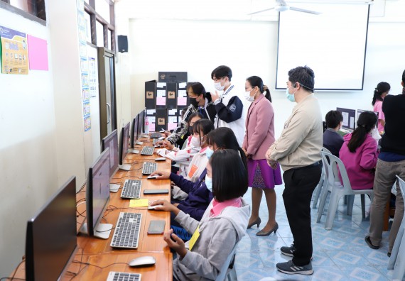 ภาพกิจกรรม   คณะวิทยาศาสตร์และเทคโนโลยี จัดกิจกรรมค่ายวิทยาศาสตร์สัญจร ปีการศึกษา 2565  โรงเรียนระหานวิทยา