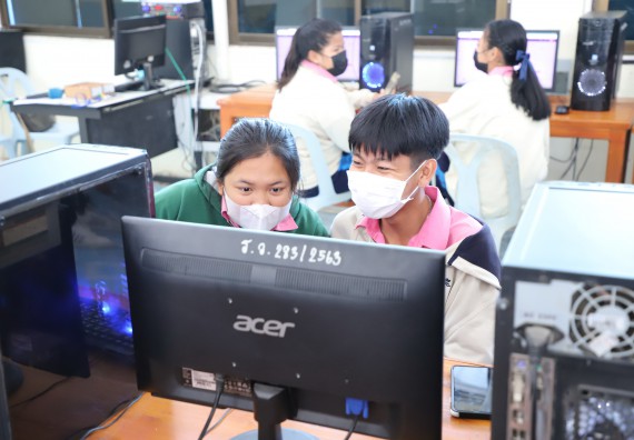 ภาพกิจกรรม   คณะวิทยาศาสตร์และเทคโนโลยี จัดกิจกรรมค่ายวิทยาศาสตร์สัญจร ปีการศึกษา 2565  โรงเรียนระหานวิทยา