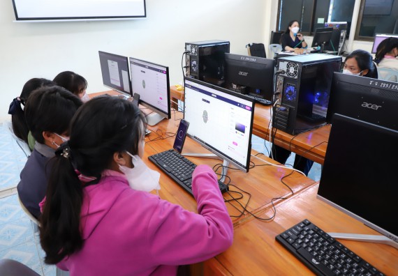 ภาพกิจกรรม   คณะวิทยาศาสตร์และเทคโนโลยี จัดกิจกรรมค่ายวิทยาศาสตร์สัญจร ปีการศึกษา 2565  โรงเรียนระหานวิทยา