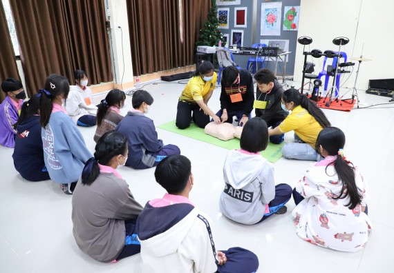 ภาพกิจกรรม   คณะวิทยาศาสตร์และเทคโนโลยี จัดกิจกรรมค่ายวิทยาศาสตร์สัญจร ปีการศึกษา 2565  โรงเรียนระหานวิทยา