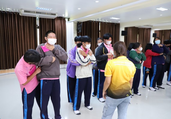 ภาพกิจกรรม   คณะวิทยาศาสตร์และเทคโนโลยี จัดกิจกรรมค่ายวิทยาศาสตร์สัญจร ปีการศึกษา 2565  โรงเรียนระหานวิทยา