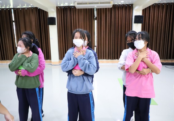 ภาพกิจกรรม   คณะวิทยาศาสตร์และเทคโนโลยี จัดกิจกรรมค่ายวิทยาศาสตร์สัญจร ปีการศึกษา 2565  โรงเรียนระหานวิทยา