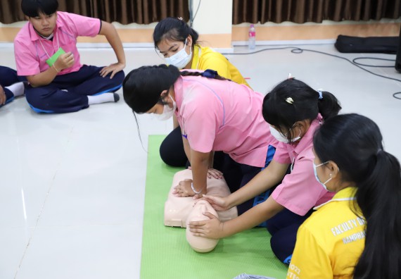 ภาพกิจกรรม   คณะวิทยาศาสตร์และเทคโนโลยี จัดกิจกรรมค่ายวิทยาศาสตร์สัญจร ปีการศึกษา 2565  โรงเรียนระหานวิทยา